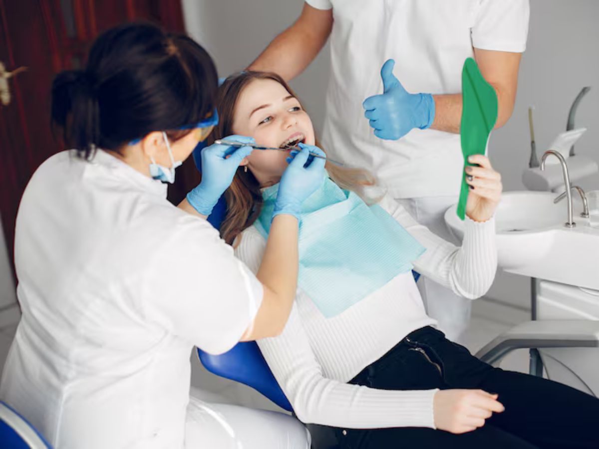 How Dental Health Insurance Plans Reduce Unexpected Dental Costs